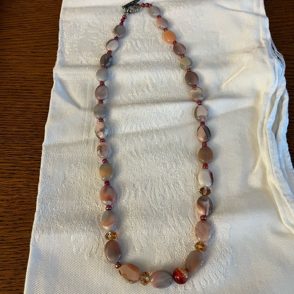 Vintage polished rock and beaded necklace